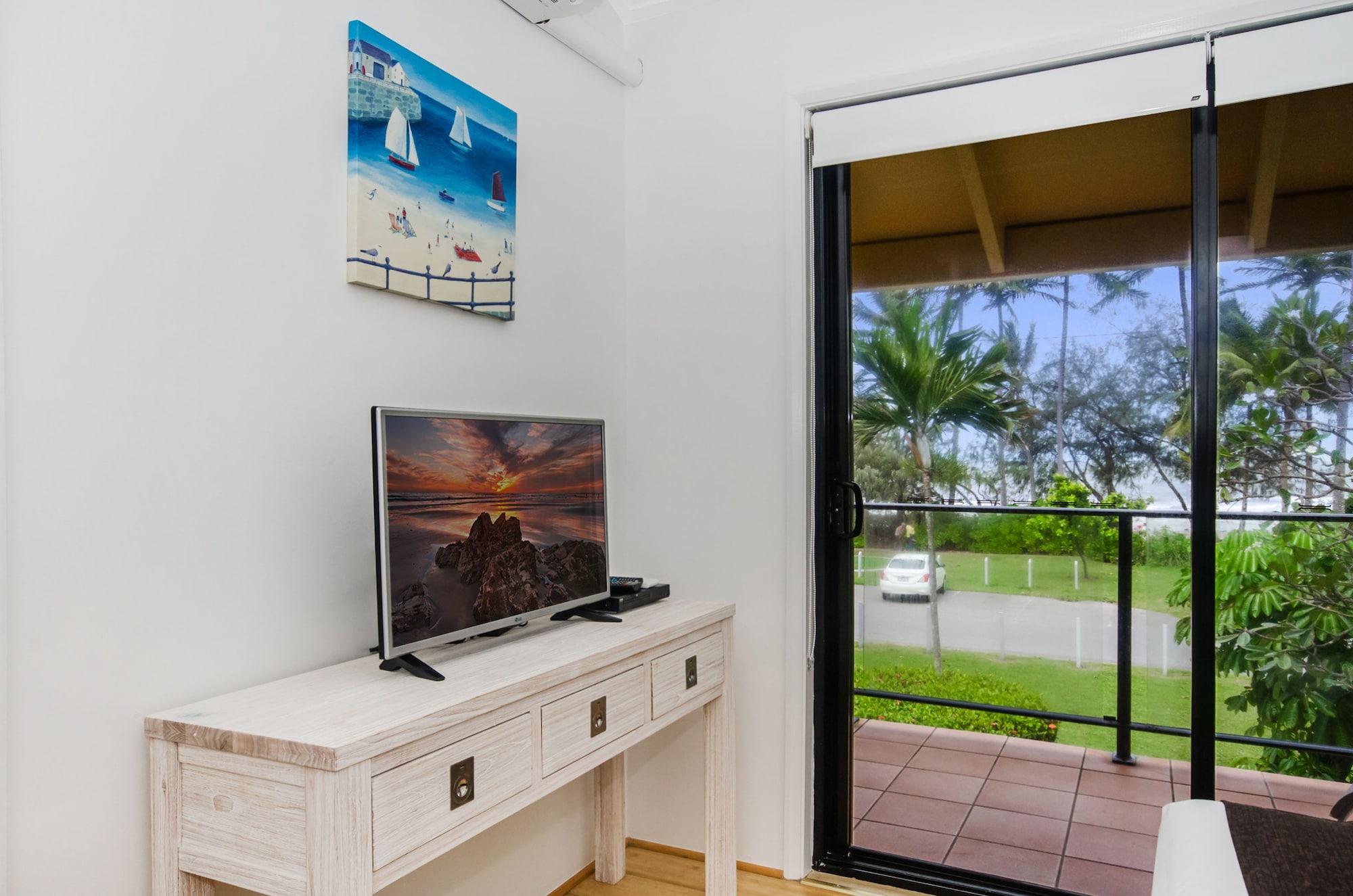 By The Sea Port Douglas Exterior foto